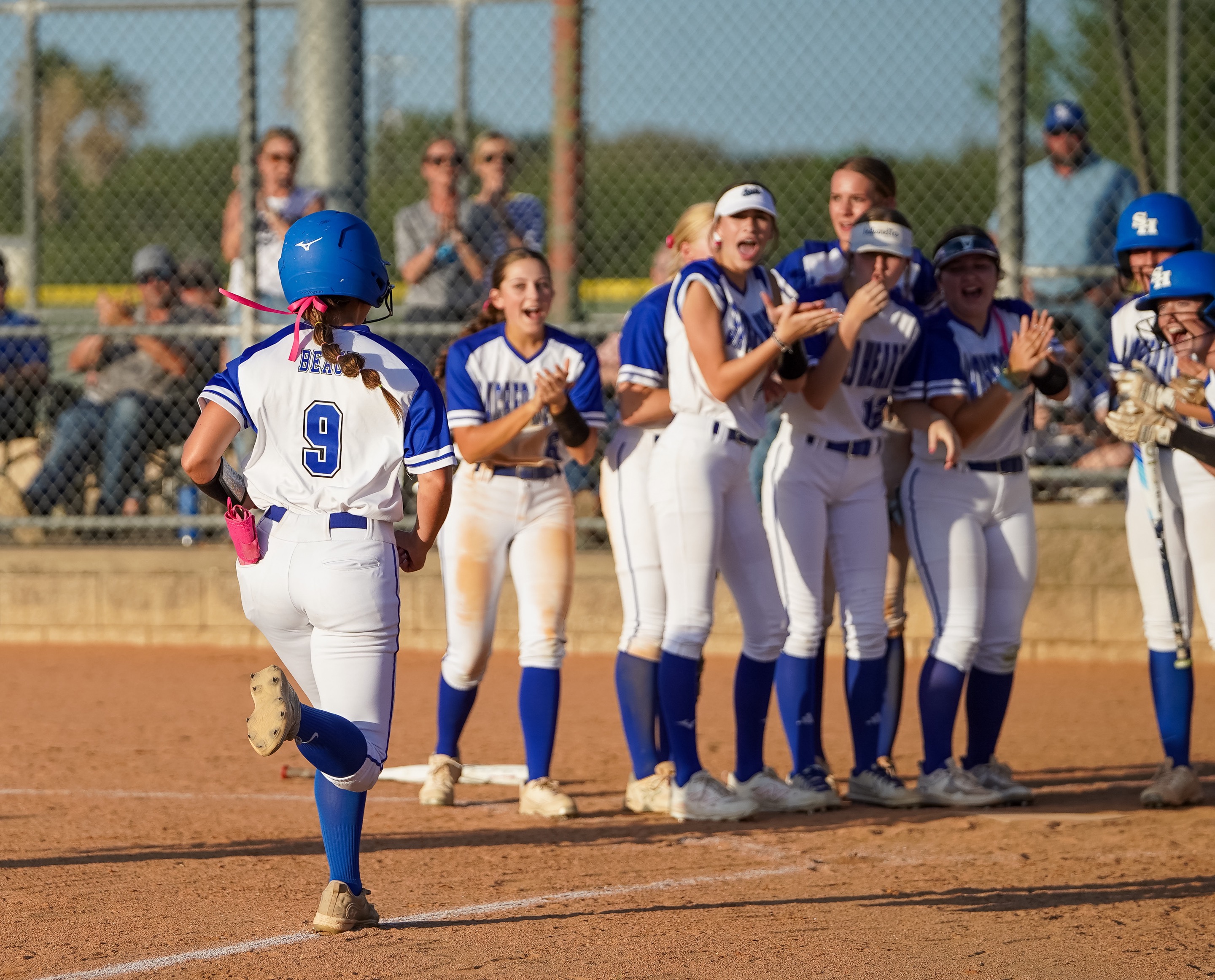 Meet Avery Beach, the rising softball player at College Athlete Advantage Recruitment Platform